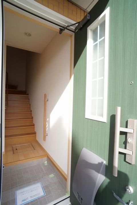 群馬県前橋市青葉町(アパート)の賃貸物件の玄関