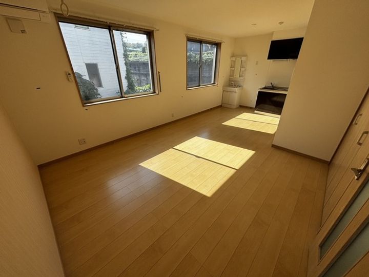 東京都日野市程久保1(アパート)の賃貸物件の居間