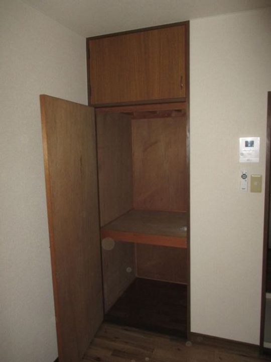 ヤングユーカリの内装