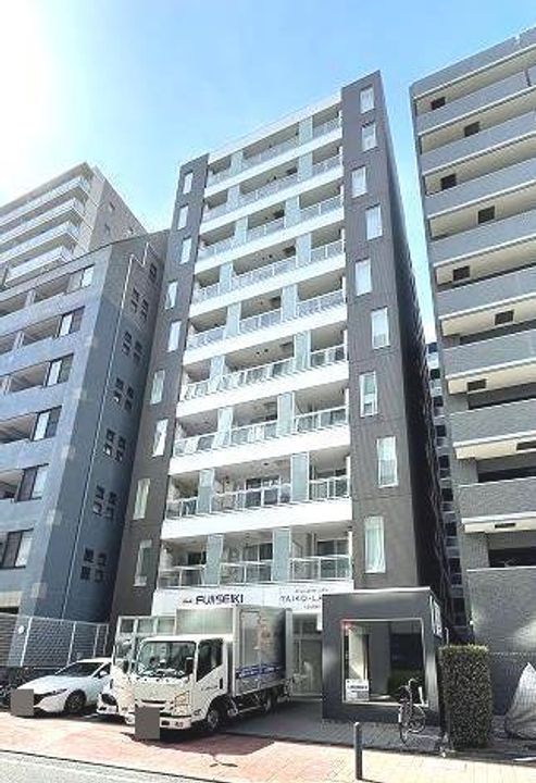 JMFレジデンス新横浜の外観