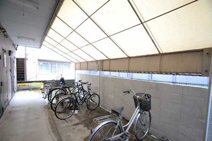 シャスタハシモト弐番館の地図