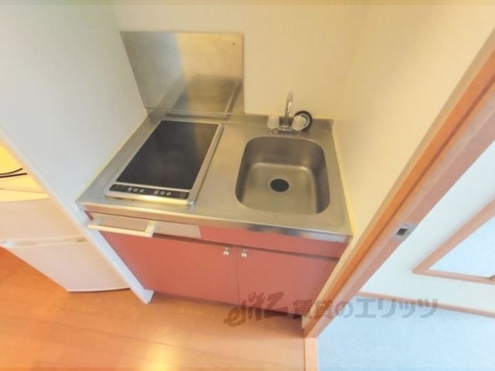 レオパレスGREATRIVERのキッチン