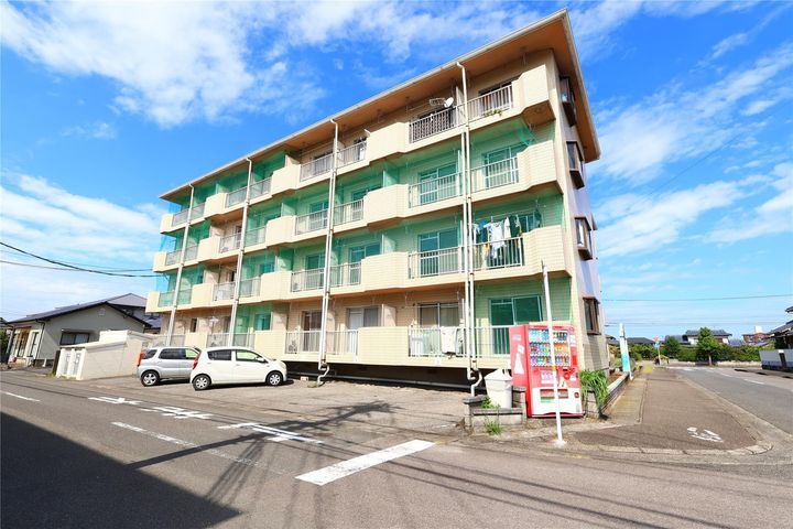 サニーパレス政所の内装