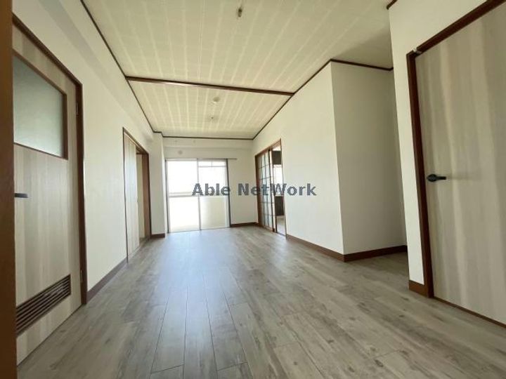 エスポワール瑞穂の居間