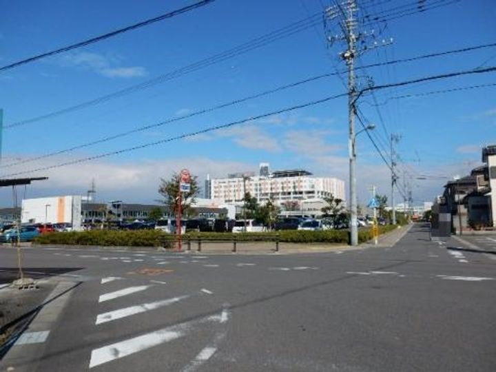 サープラスIIグリーンビレッジの周辺