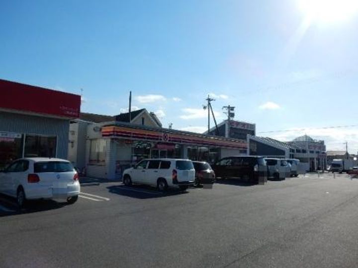 サープラスIIグリーンビレッジの周辺