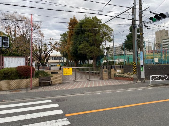 神奈川県横浜市磯子区原町(一戸建)の賃貸物件の周辺