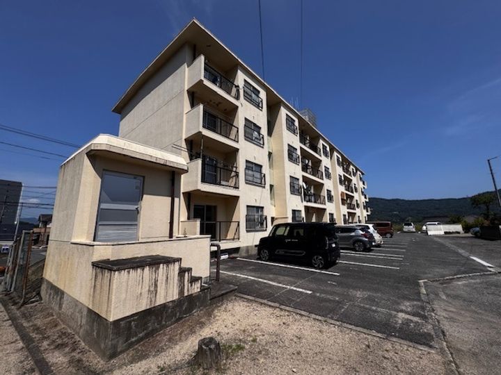 広島県広島市安佐南区大塚西3(マンション)の賃貸物件の外観