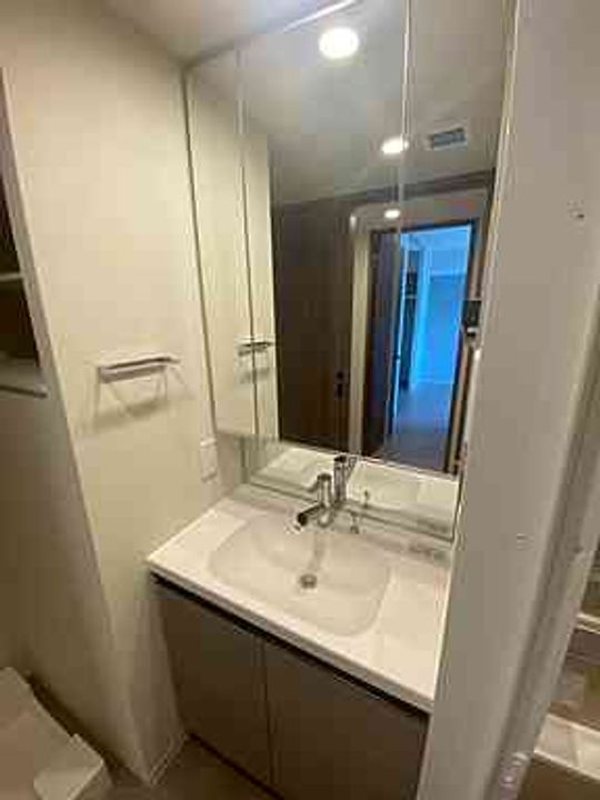 コンフォリア・リヴ本町WEST Qの内装