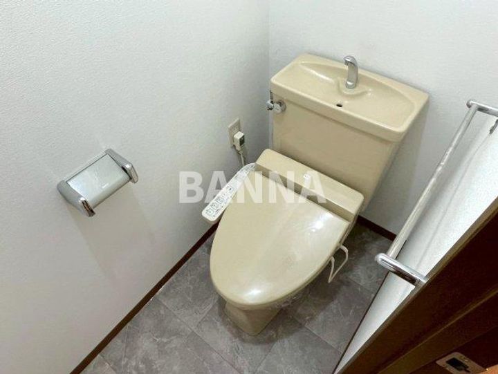 カウル湊の内装