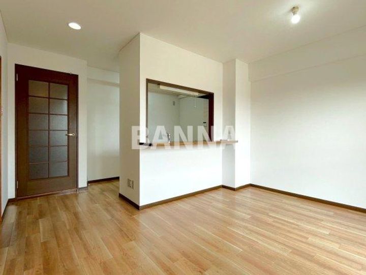 カウル湊の居間