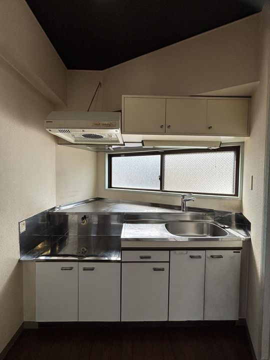 聚楽院(ジュラクイン)のキッチン