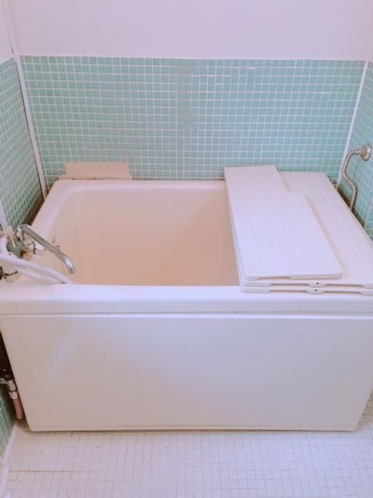 ハイツ太陽の風呂