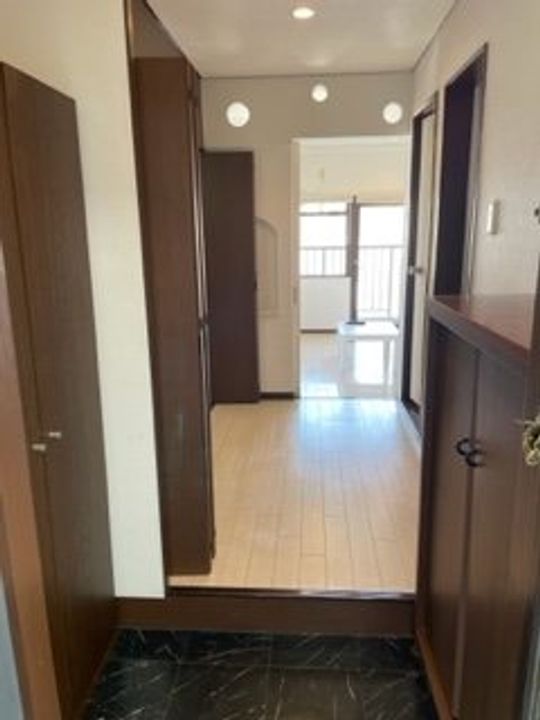 第24長栄アビタシオンの玄関