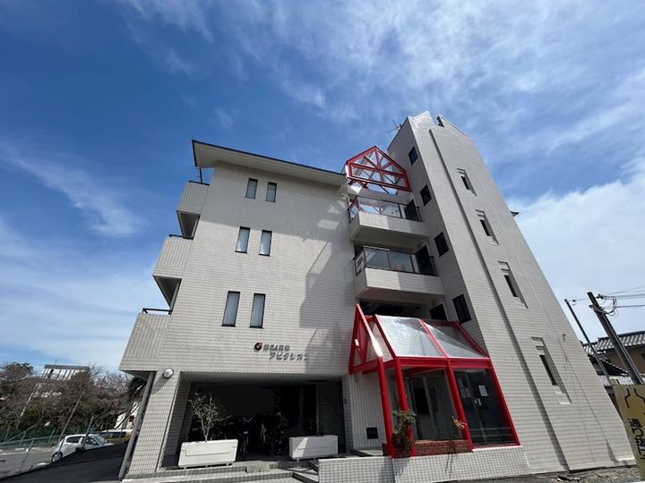 第24長栄アビタシオンの外観