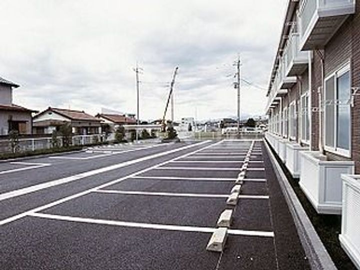 レオパレスハイフィールドの地図