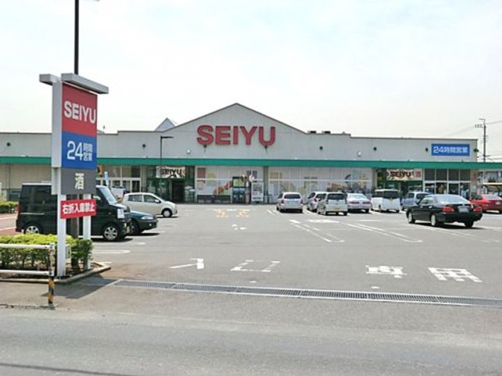 クリエイティブリヴの周辺