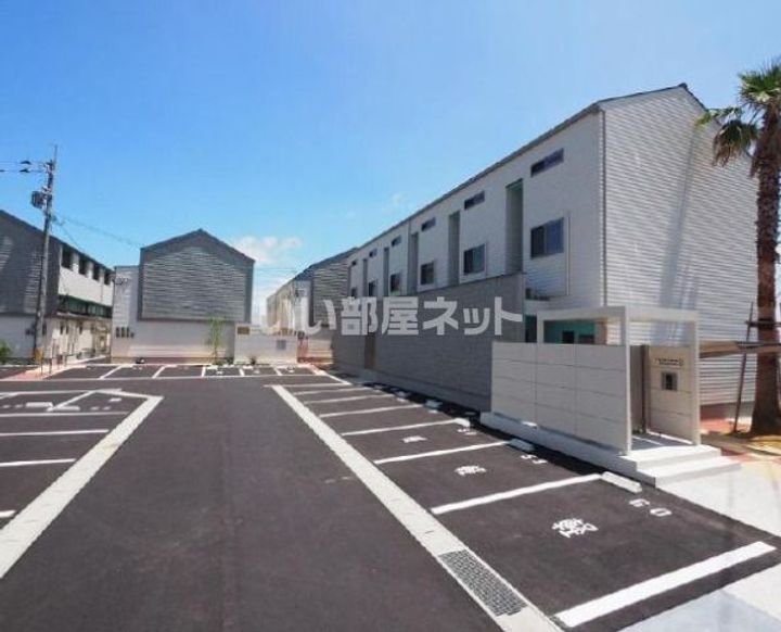 ロワイヤルアイランド長神田IIの地図