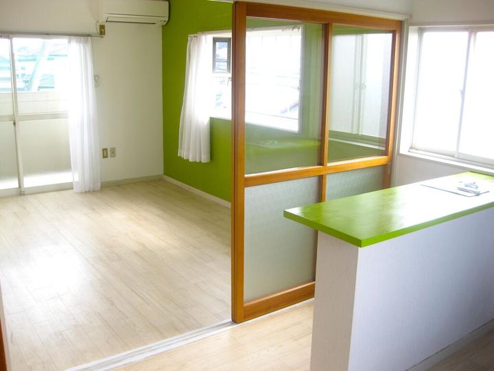 群馬県前橋市龍蔵寺町(アパート)の賃貸物件の居間