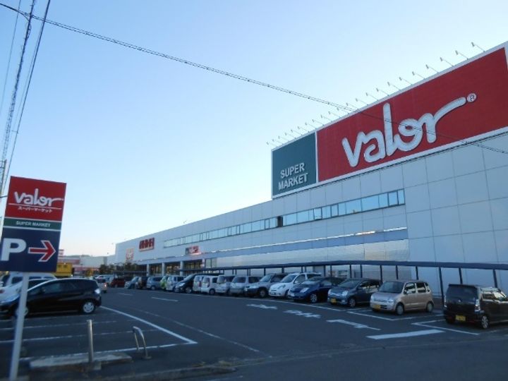 ソレーユ高町 Bの周辺