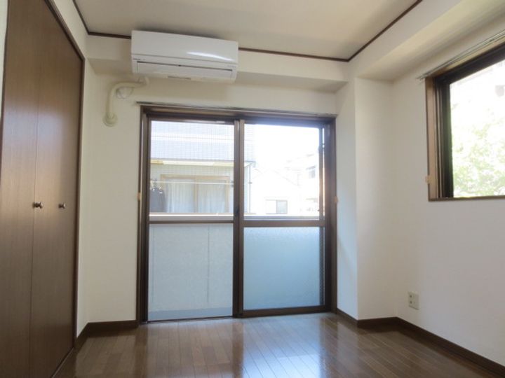 ドムス松宮B棟の居間