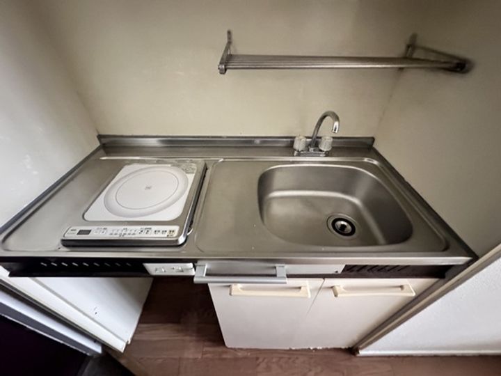 バリュージュ船越のキッチン