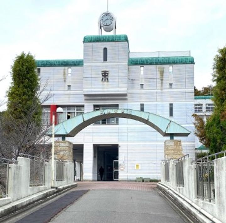 ウイステリア星ヶ丘の周辺