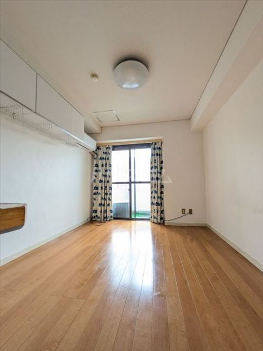 シティハイツ南大通りの居間