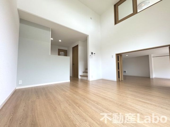 徳島県板野郡北島町中村字江口(アパート)の賃貸物件の居間