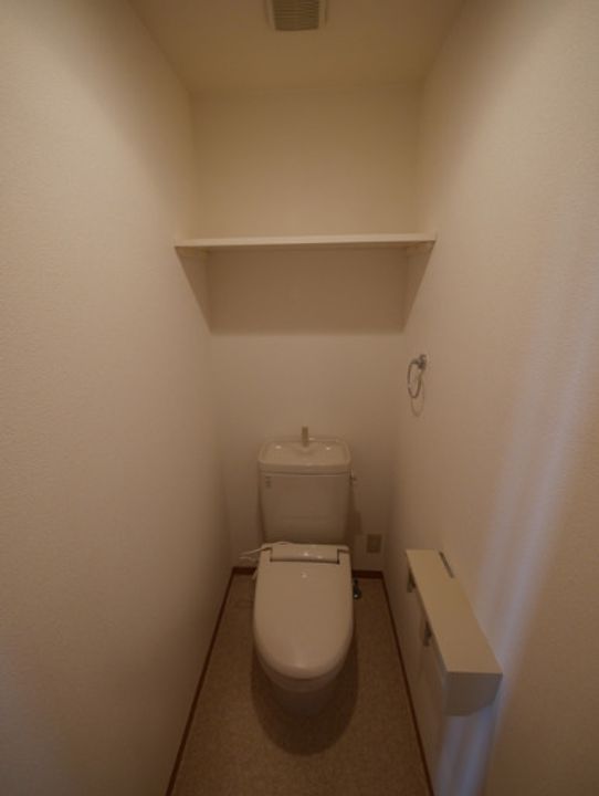 ルネ シェスタの内装