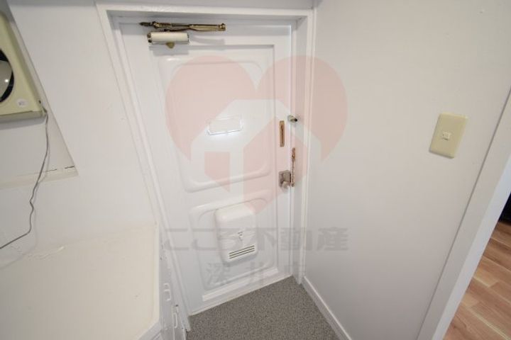 大阪府河内長野市木戸西町3(マンション)の賃貸物件の玄関