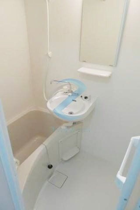 東京都江戸川区鹿骨2(アパート)の賃貸物件の風呂