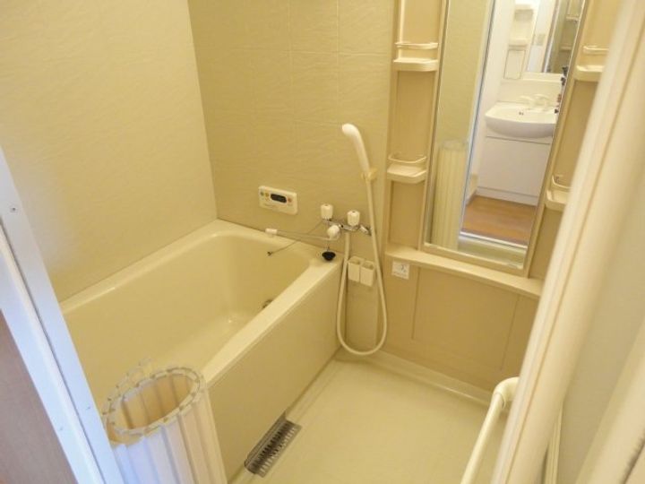 サン・フォレスト花の木Aの風呂