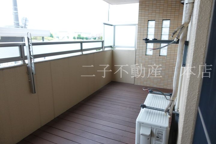 岡山県岡山市南区福富東1(マンション)の賃貸物件の内装