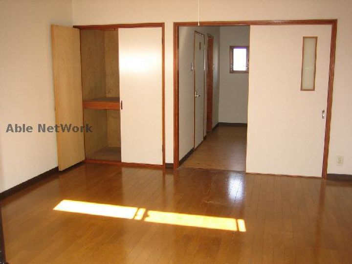 スターハイツの居間