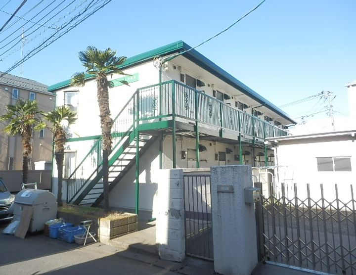ニューパイン多摩川の外観