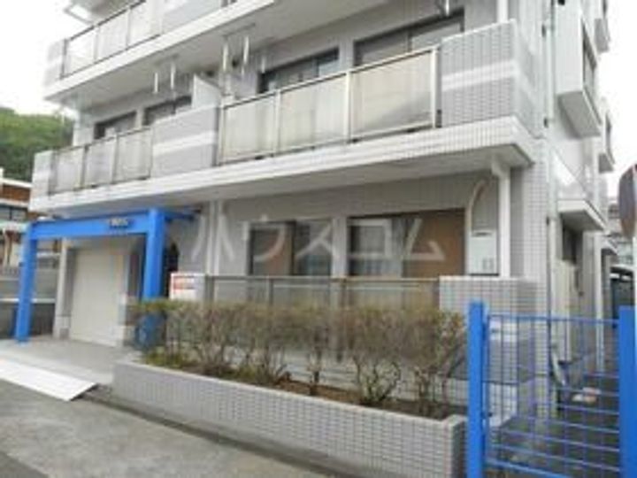 ジュネパレス静岡第一の外観