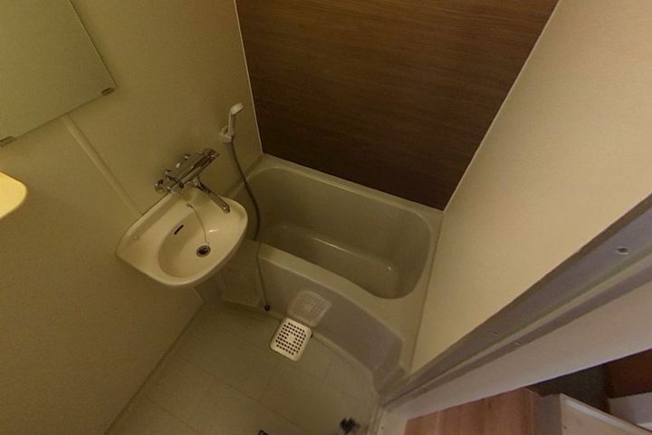 メゾン鵠沼石上の風呂