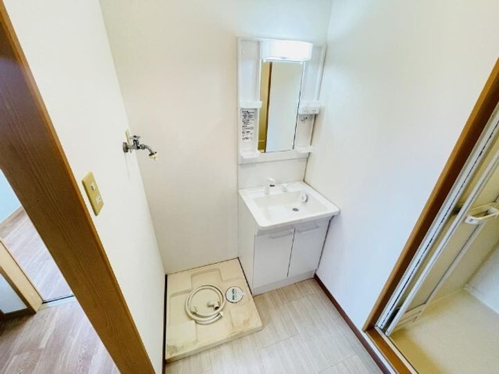 ピースタウン恒川2号館の内装