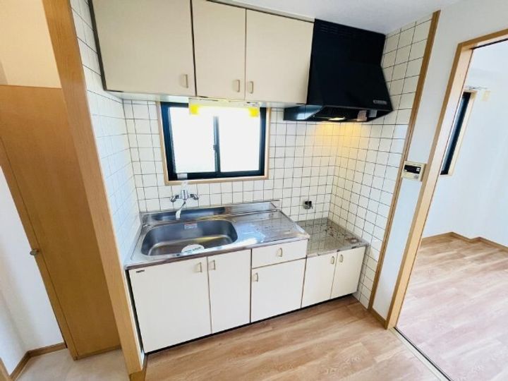 ピースタウン恒川2号館のキッチン