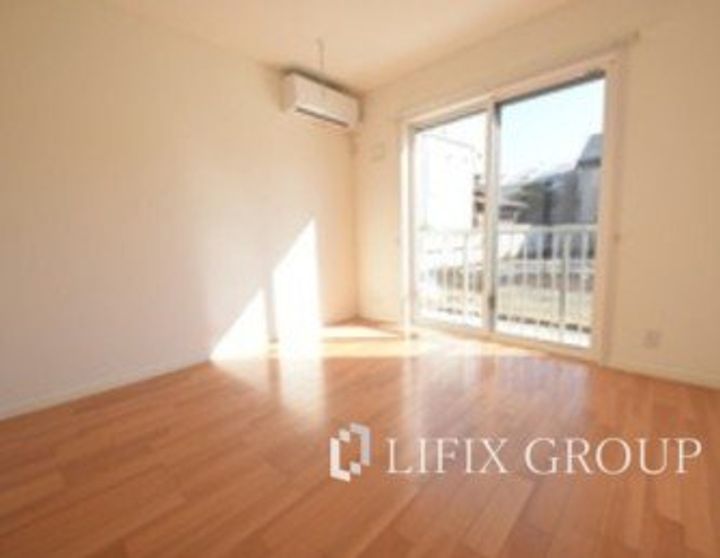 North Gardenの居間