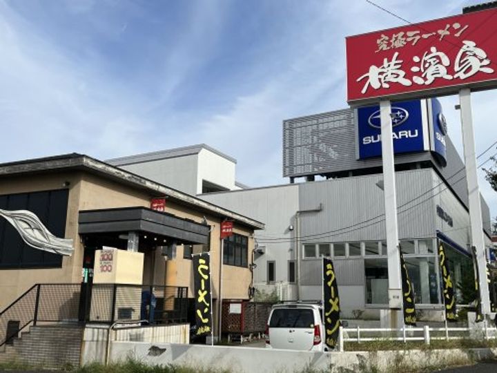 モンベルティの周辺