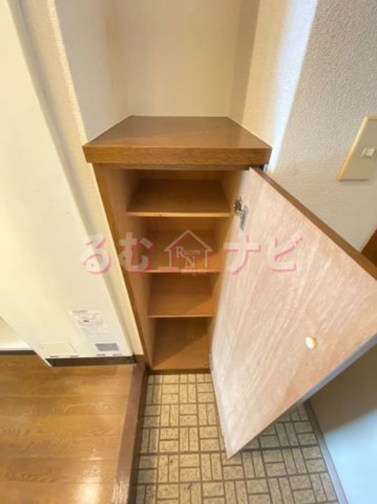 福岡県福岡市南区塩原1(マンション)の賃貸物件の玄関