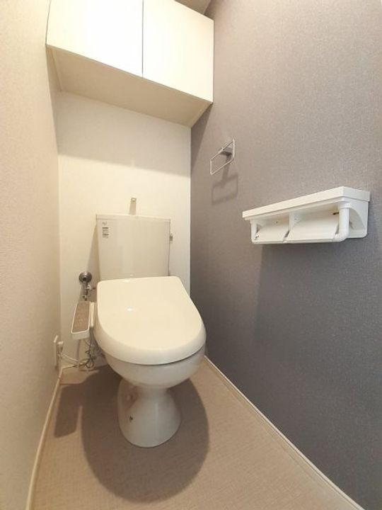 セレーノイルミオ末永の内装