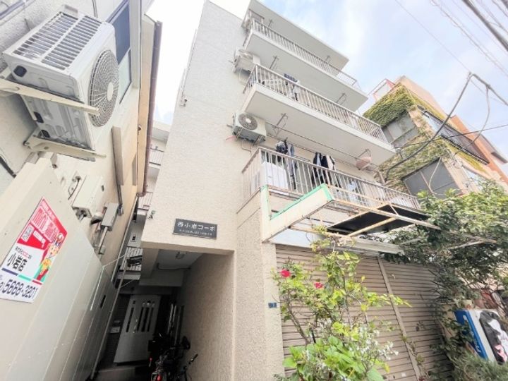 西小岩コーポの外観