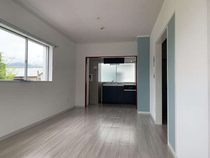 長野県上田市材木町1(マンション)の賃貸物件の居間