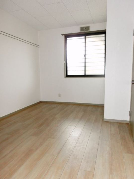 エクセレント熊野の内装