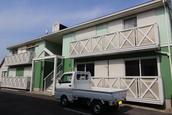 愛知県西尾市永吉1(アパート)の賃貸物件の外観
