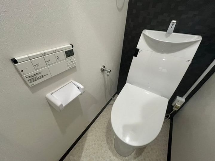 KMビルの内装