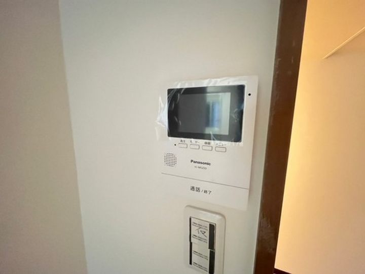 KMビルの内装